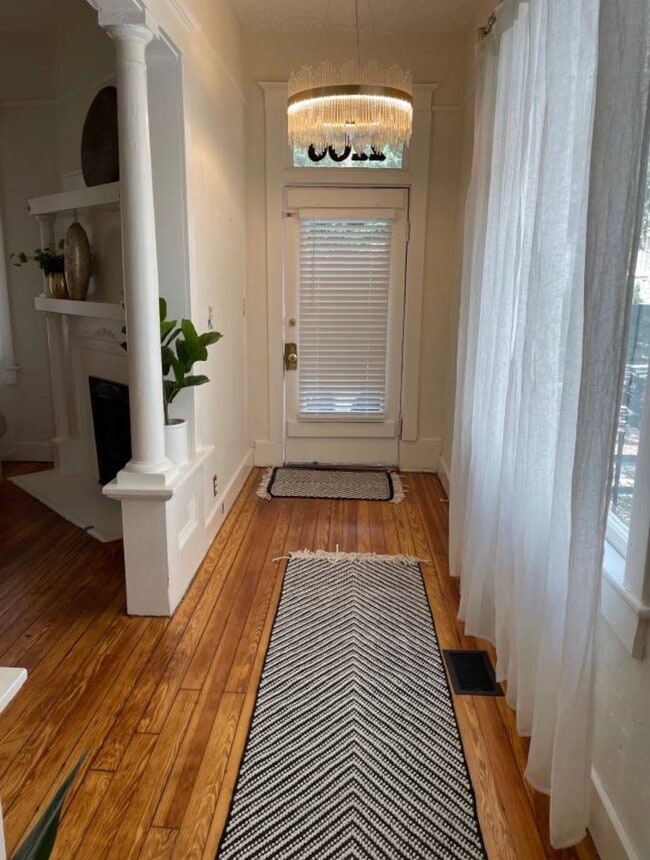 Photo - 2206 Bull St Unit Beautiful 2-BR/1-BA Victo