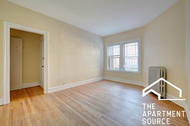 Photo - 1333 W Touhy Ave Unidad 1E