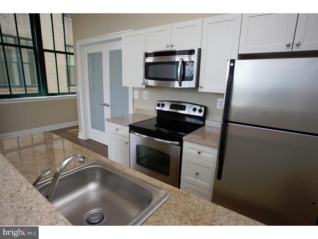Photo - 312 Walnut St Unit 506