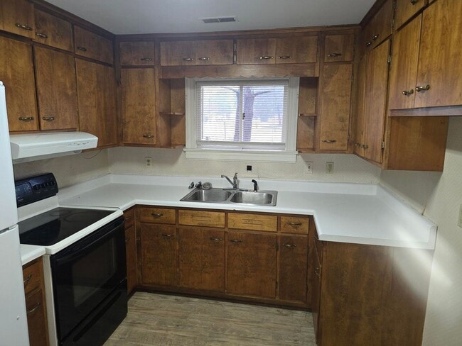 Photo - 7933 Belroi Rd Unit 7933 Belroi Rd