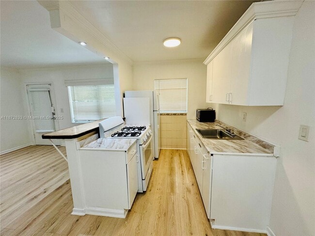 Photo - 75 Washington Ave Unit 3