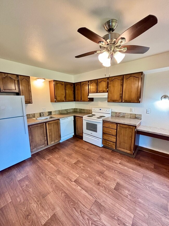 Photo - 3950 SW 102nd Ave Unit 102