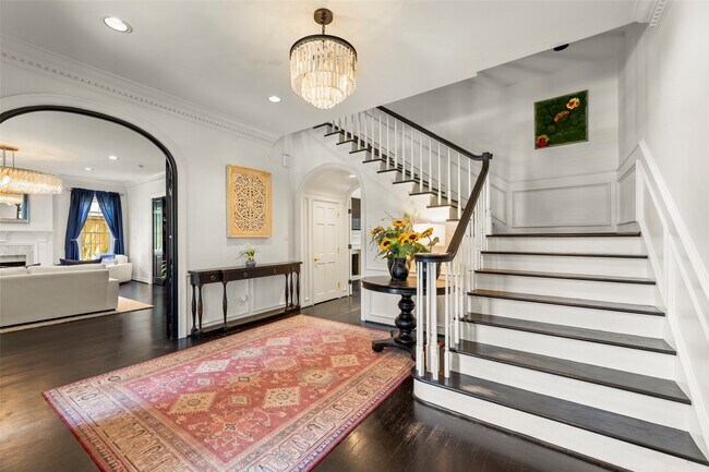 Photo - 5305 Fieldwood Dr