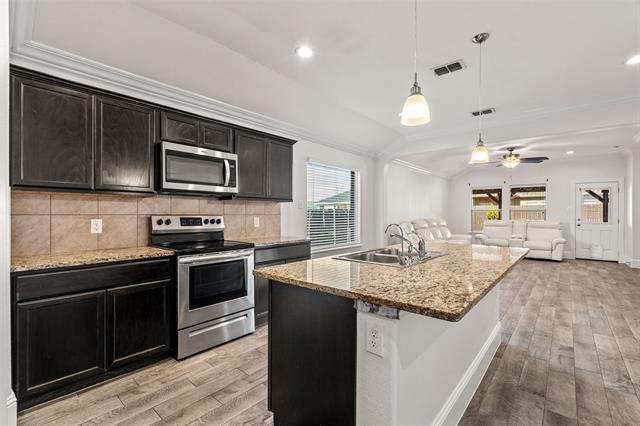 Photo - 303 Triple Crown Ln