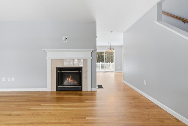 Photo - 6 Mulberry Ln