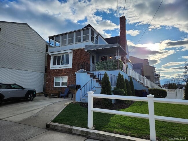 Photo - 61 Roosevelt Blvd Unit #3