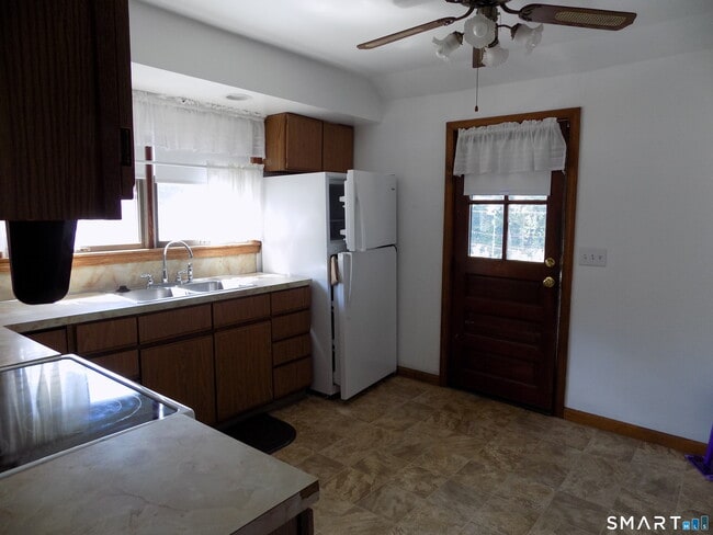 Photo - 23 Alder St Unit 2