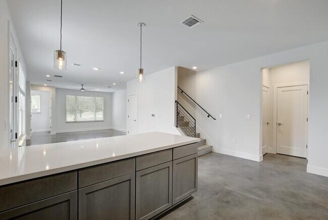 Photo - Rare find, in convenient location! Unit A