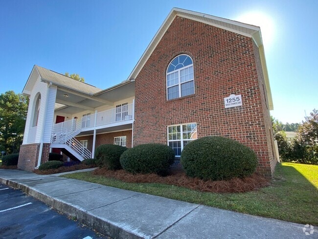 Building Photo - Stanton Pointe Apartments