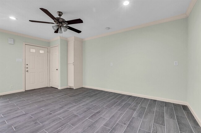 Photo - 1311 Antoine Dr