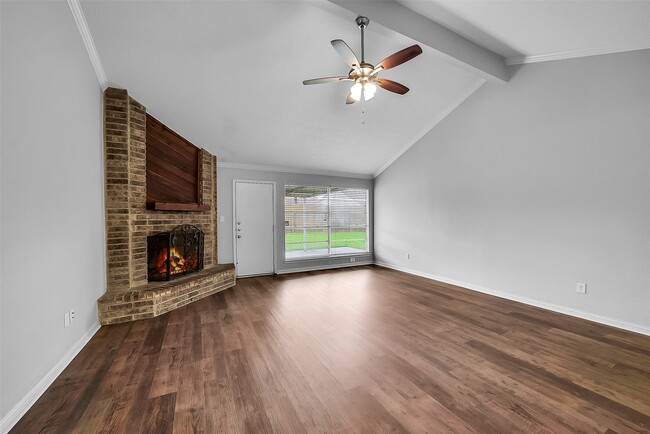 Photo - 13618 Piney Oaks Dr
