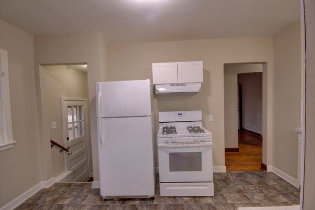 Photo - Charming 3 bed home