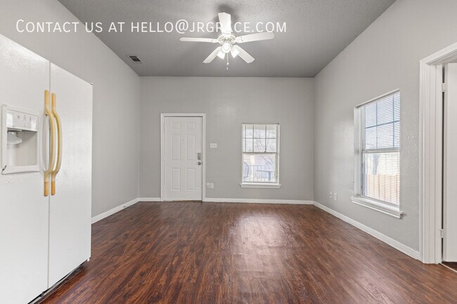 Photo - 1720 Webster Ave