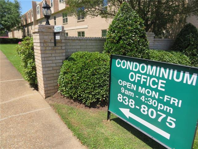 Photo - 2720 Whitney Pl