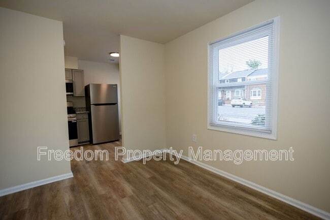 Photo - 8343 Irongate Way