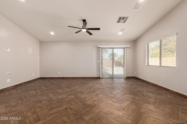 Photo - 23538 W Grove Cir