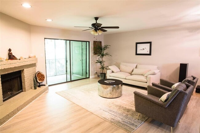 Photo - 1135 Barton Hills Dr Condo Unit 205