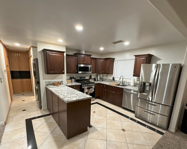 Building Photo - 27932 Calypso Ln Rental