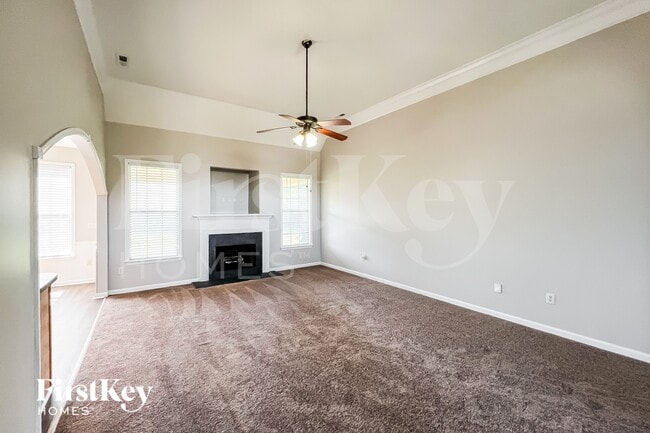 Photo - 120 Rushton Ln