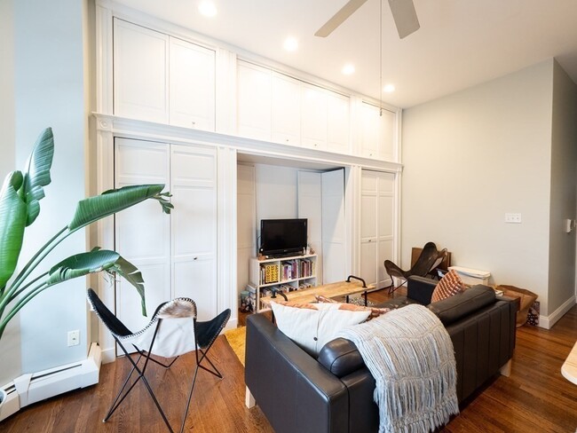 Photo - 25 Fort Ave Unit 2