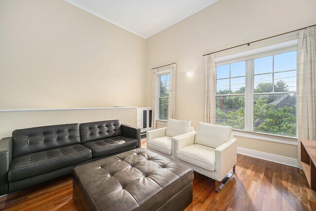 Photo - 431 S Ashley St