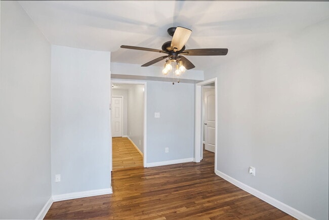 Photo - 615 Oliver St NW Unit 3