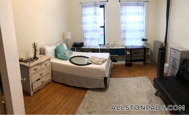 Photo - 100 Linden St Unit 3