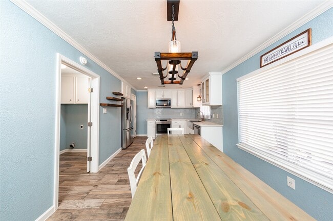 Photo - 11003 Kirkmead Dr