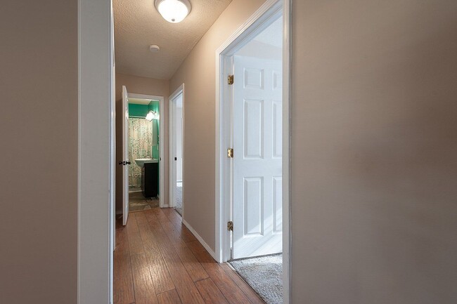 Photo - 2301 S Milton Dr