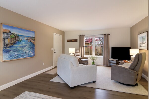 Photo - 209 S Cedar St Unidad B