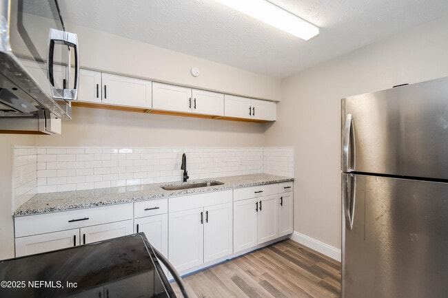 Photo - 9412 Norfolk Blvd