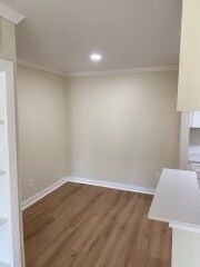 Photo - Thompson Square Apartments