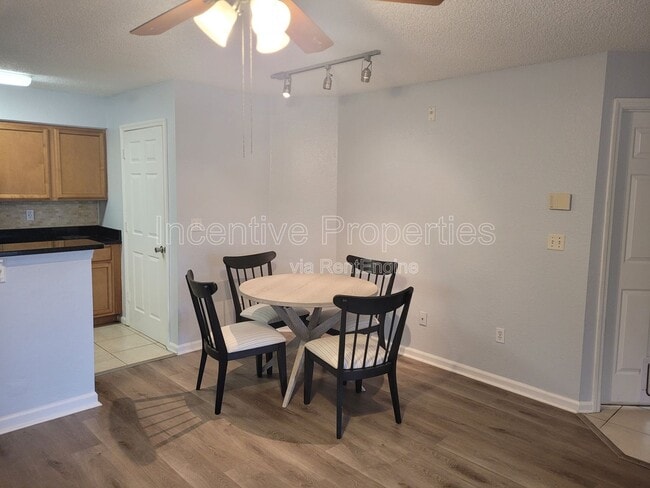 Photo - 5064 Park Central Dr Unit Apartment 1714