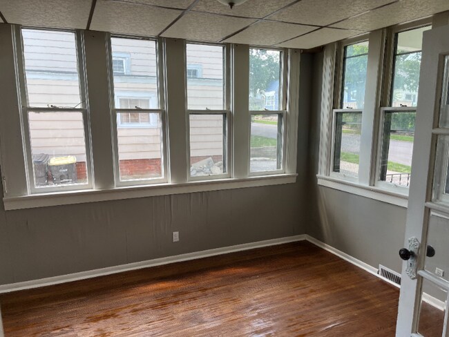 Photo - 345 Kinnaird Ave