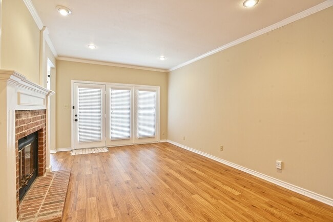 Photo - 148 Cobblestone Row Unidad 1