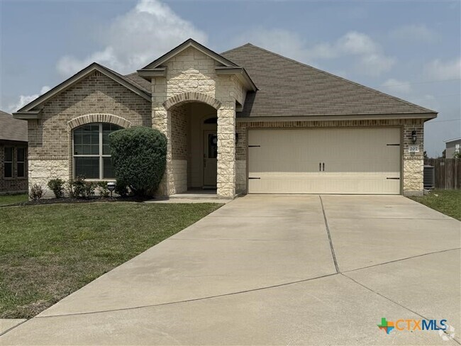 Building Photo - 207 Christopher Dr Rental