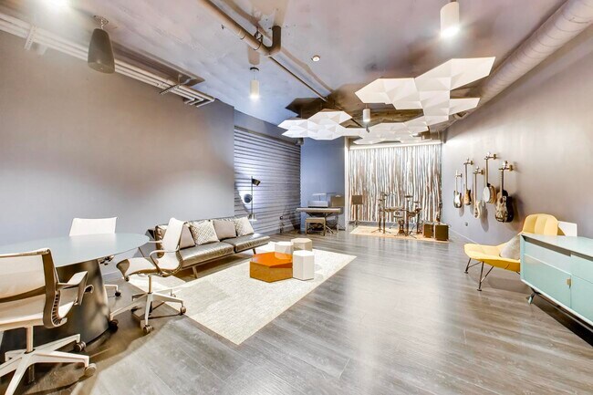 Photo - 211 N Harbor Dr Unit 1005