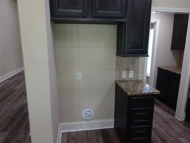 Photo - 3047 Sandstone Creek Ln