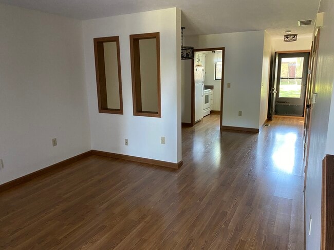 Living room - 7850 Betsy Ross Cir Unit 7850