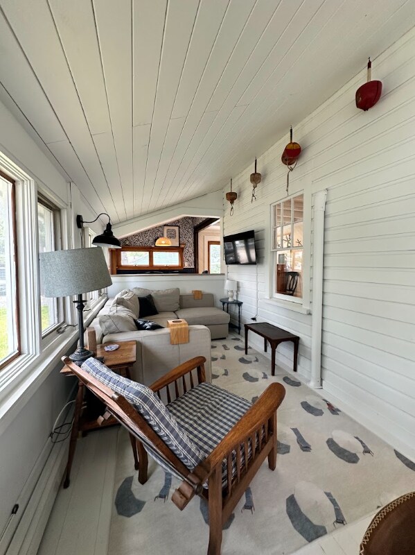 Photo - 11 Lower Beach Rd