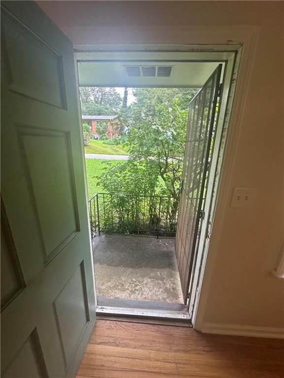 Photo - 349 Laquita Dr SE