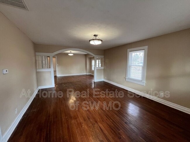 Photo - 2815 W Madison St