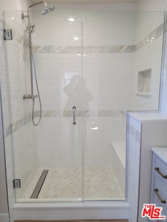 Photo - 1180 S Bronson Ave