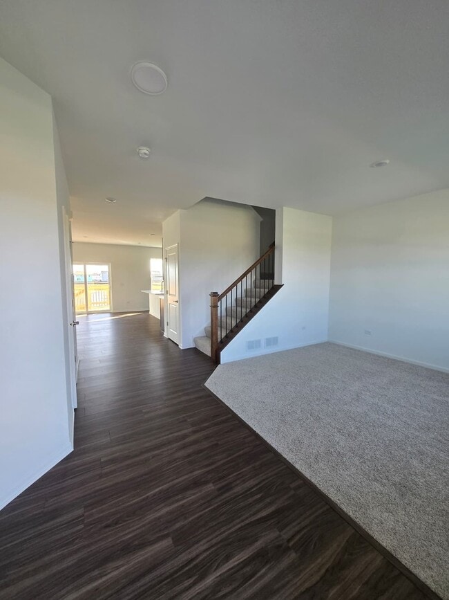 Photo - 348 Danforth Dr