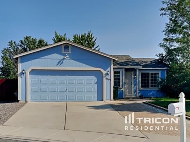 Building Photo - 5907 Poinsettia Ct Rental