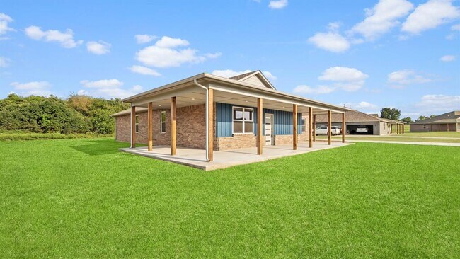 Photo - 214 Olde Ml Ct