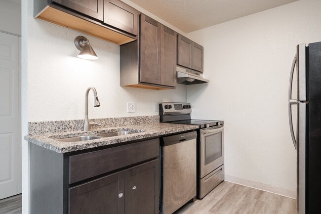 Photo - Coopers Court