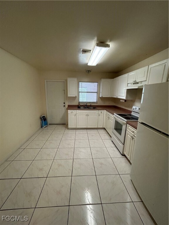 Photo - 245 Meadow Rd