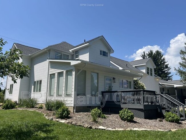 Photo - 1653 Berlin Station Rd