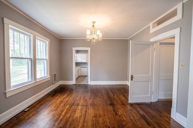 Photo - 505 Malone Cir